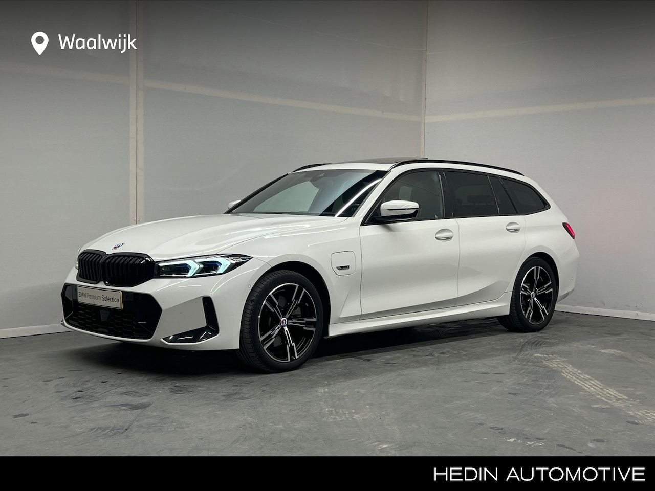 BMW 3-serie Touring - 330e xDrive 330e xDrive - AutoWereld.nl