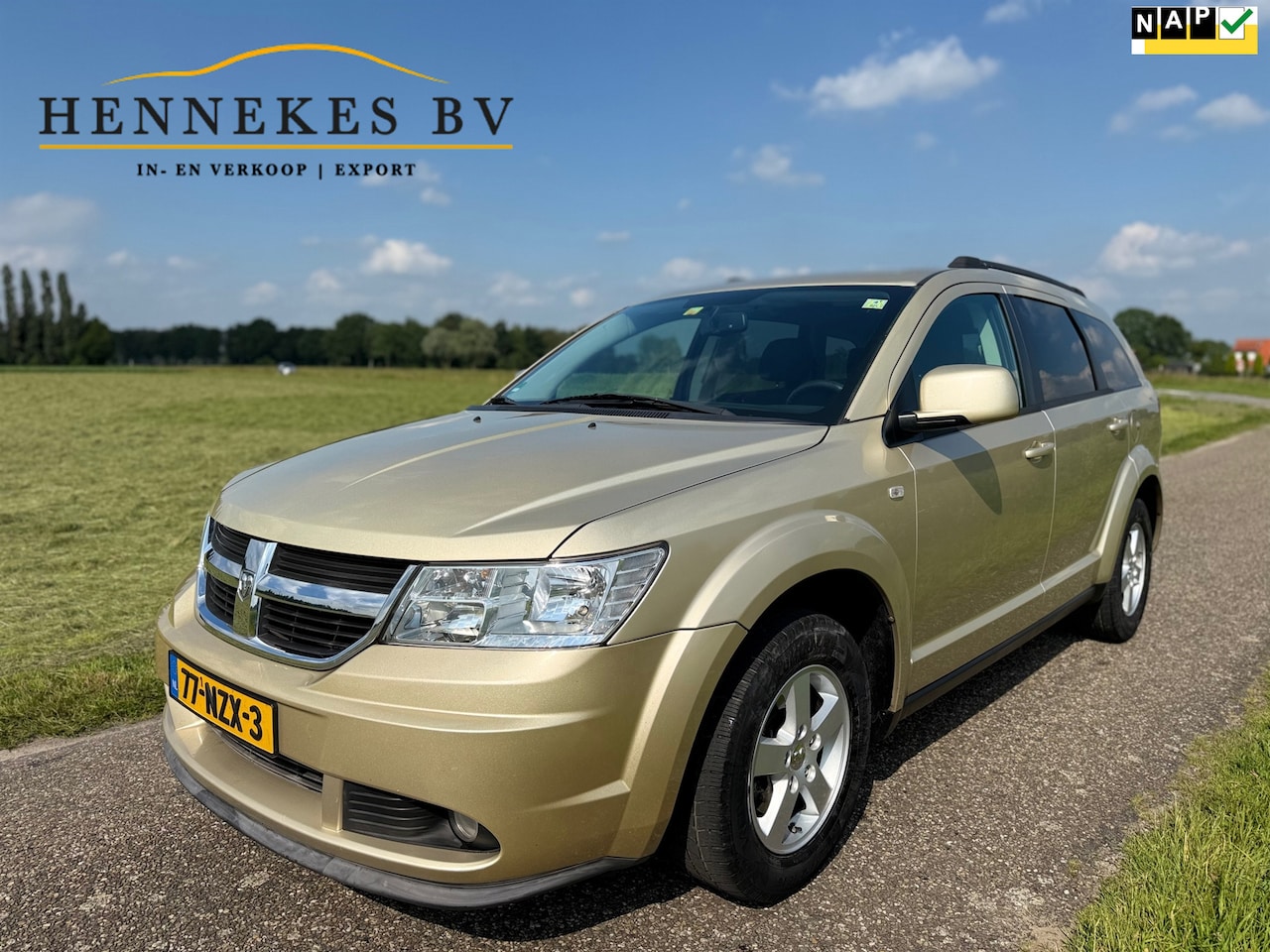 Dodge Journey - 2.4 SXT dubbele clima 7 persoons - AutoWereld.nl