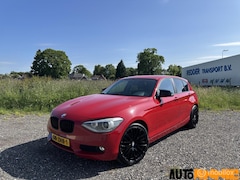 BMW 1-serie - 116i Business+ Automaat NAP Nieuwe APK