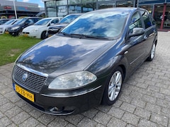 Fiat Croma - 2.2-16V Emotion NAVI APK 2-27 BJ 2007