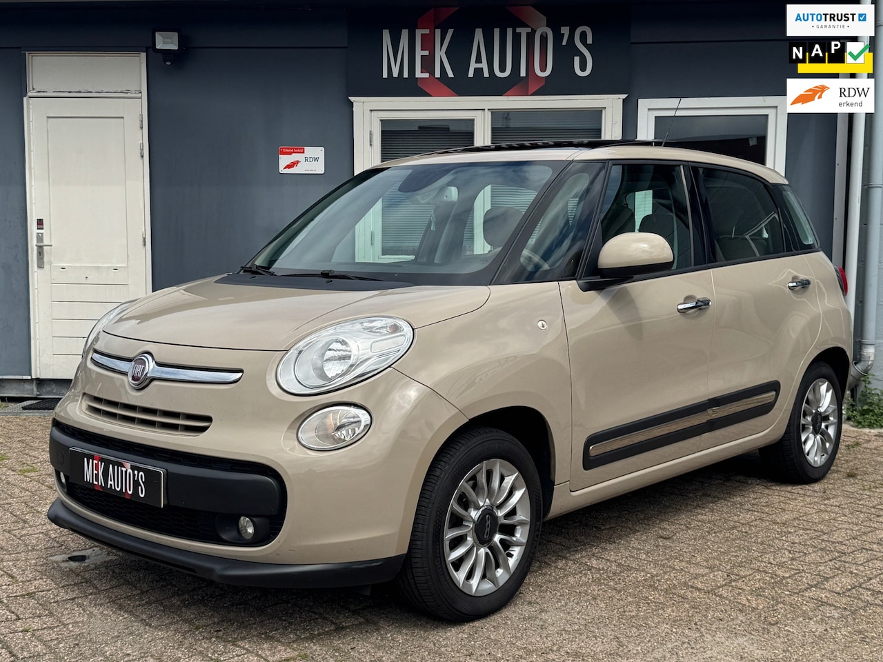 Fiat 500 L - 0.9 TwinAir Lounge|Pano|Cruise|Climate|Trekhaak| - AutoWereld.nl