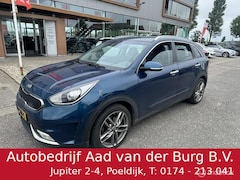 Kia Niro - 1.6 GDi Hybrid BusinessLine Velgen 18 inch , Brede banden , Navigatie . Camera Achter , Pa