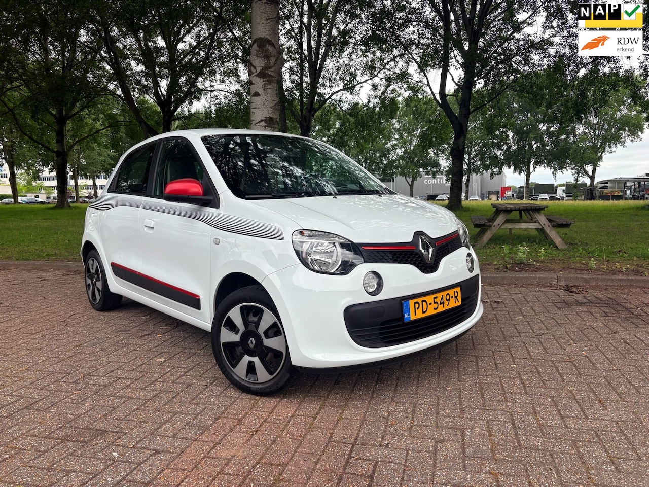 Renault Twingo - 1.0 SCe Collection 1.0 SCe Collection - AutoWereld.nl