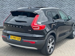 Volvo XC40 - 1.5 T3 Momentum Pro | Trekhaak | Panoramadak | Achteruitrijcamera | Parkeersensoren | Navi