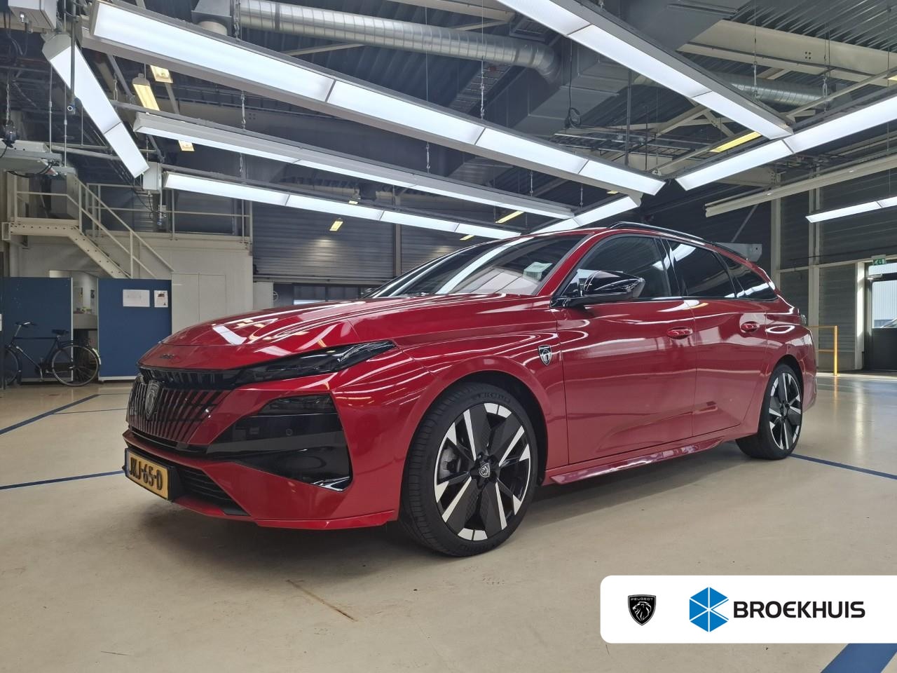 Peugeot 308 SW - 1.2 Hybrid 145 e-DCS6 GT Tot 8 Jaar Garantie! | 360 Camera | Adaptive Cruise | Dodehoek-De - AutoWereld.nl