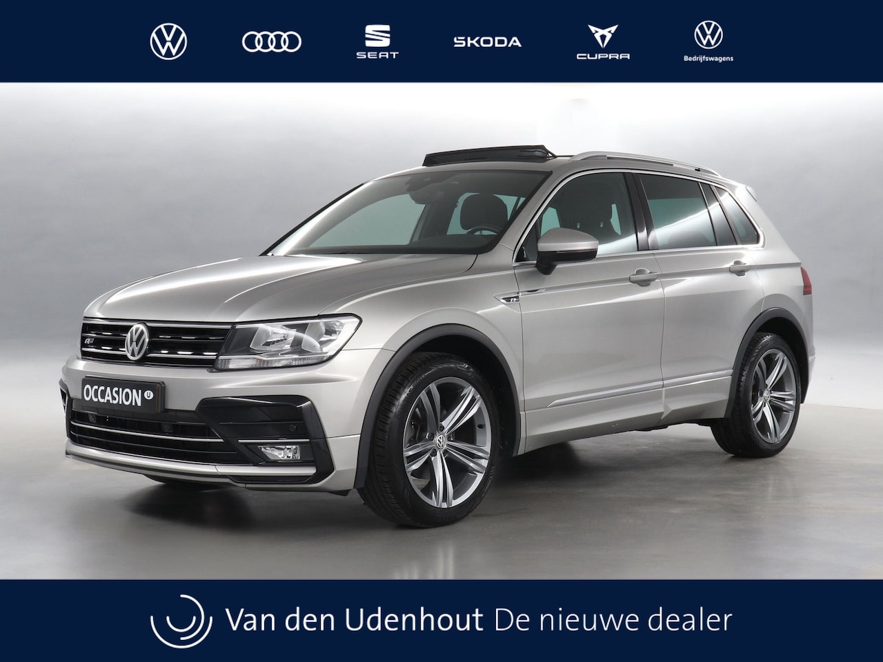 Volkswagen Tiguan - 1.4 TSI 150pk DSG R-Line Business Trekhaak / Panoramadak / 1e Eigenaar! - AutoWereld.nl