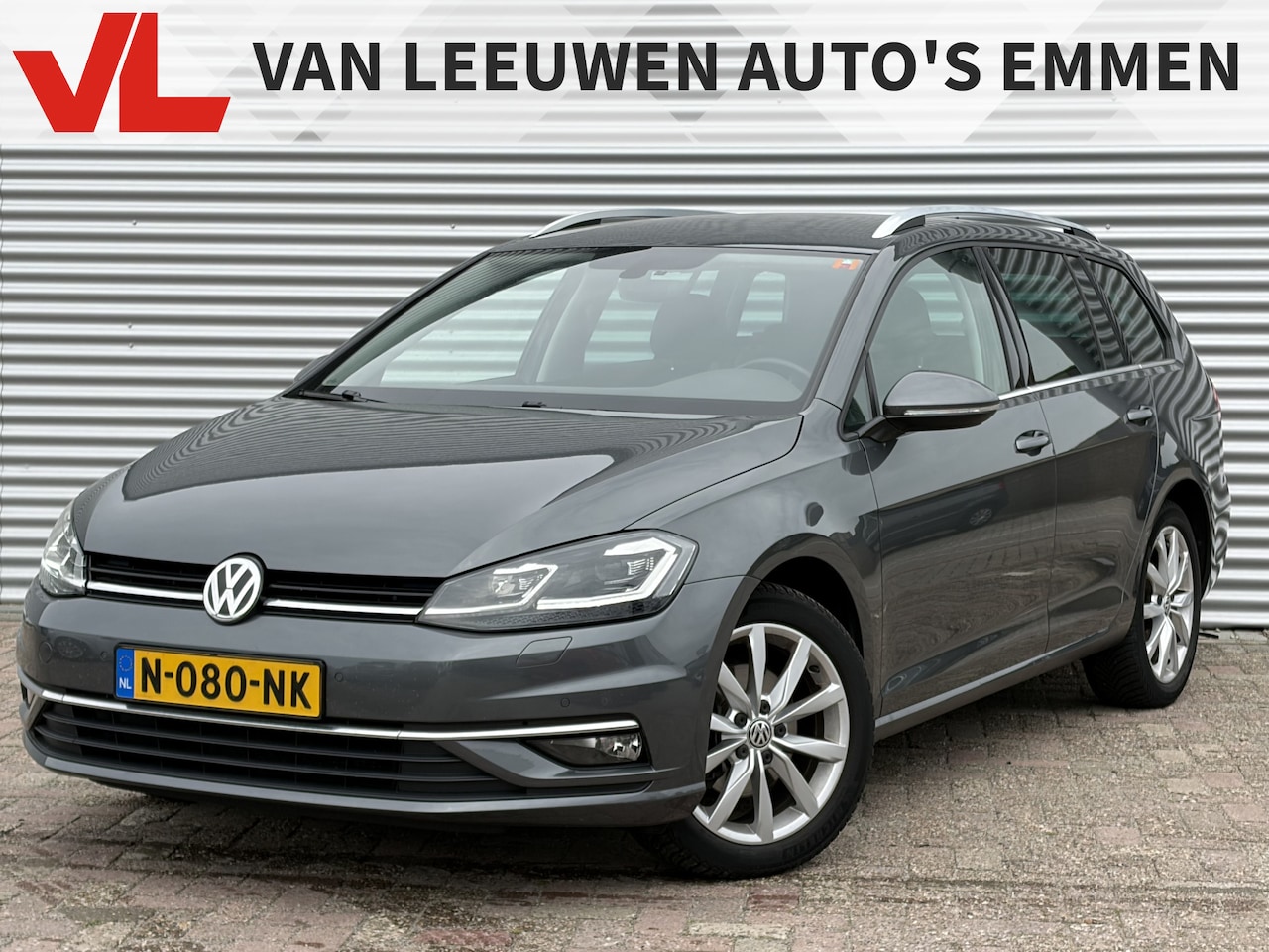 Volkswagen Golf - 1.5 TSI Highline Business R | Nieuw Binnen | Xenon | Automaat | Trekhaak | Navigatie - AutoWereld.nl