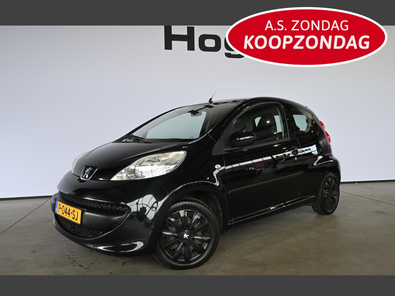 Peugeot 107 - 1.0-12V XR Airco Elektrisch pakket Leer / Alcantara Goed onderhouden! Inruil Mogelijk! - AutoWereld.nl
