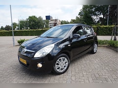 Hyundai i20 - 1.2i DynamicVersion AIRCO