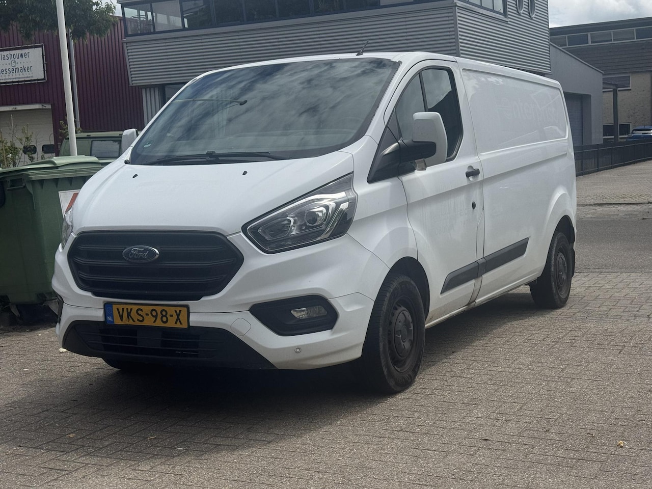 Ford Transit Custom - 300 2.0 TDCI L2H1 Ambiente 300 2.0 TDCI L2H1 Ambiente - AutoWereld.nl