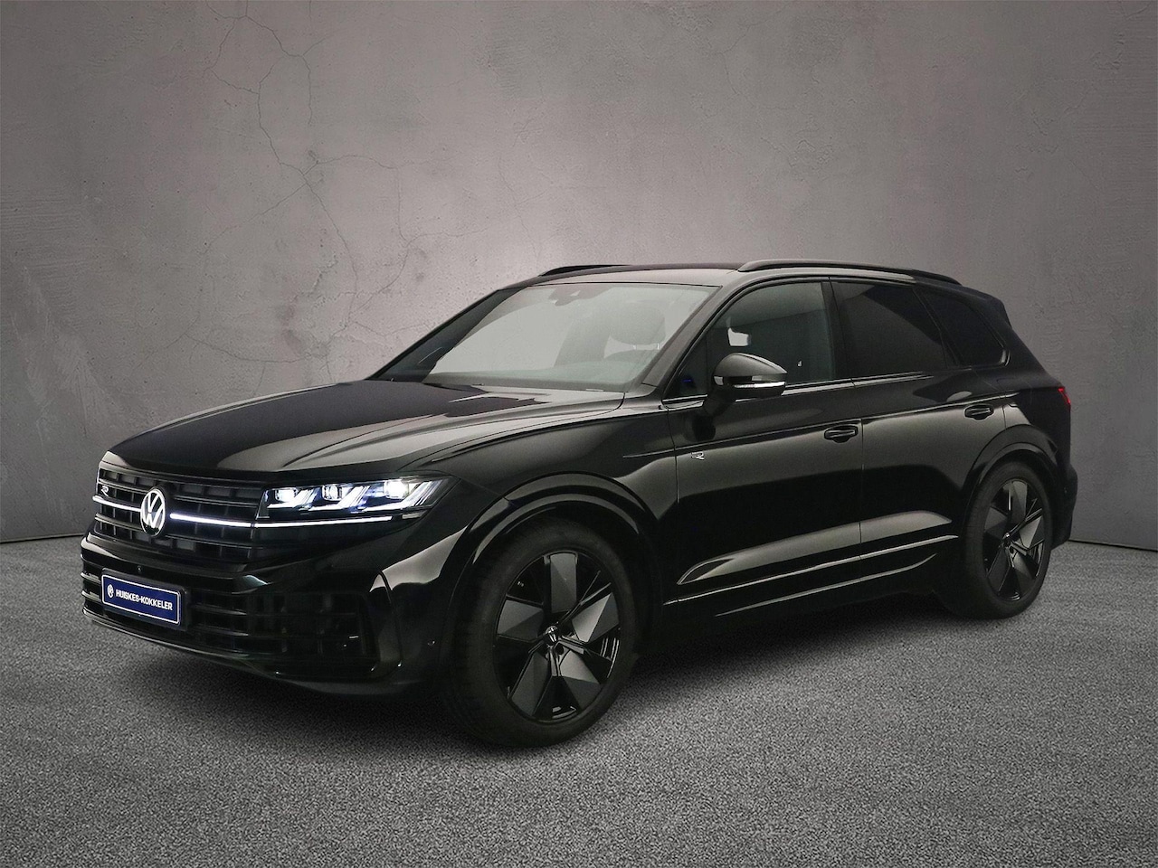 Volkswagen Touareg - R 3.0 TSI eHybrid 462pk Tiptronic Trekhaak, DYN audio, Lederen bekleding, Luchtvering, Ada - AutoWereld.nl