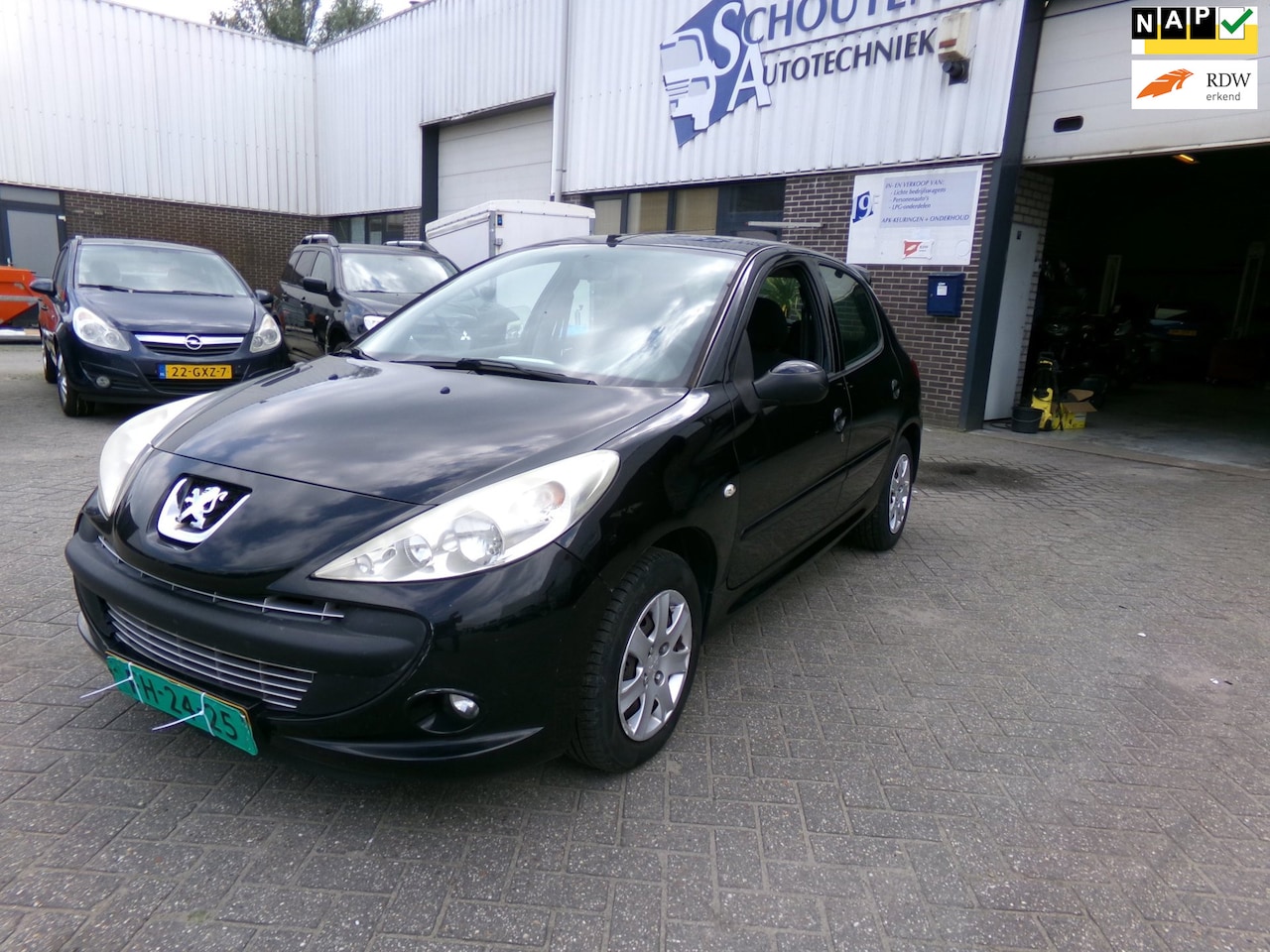 Peugeot 206 - 1.4 XS 5 deurs - AutoWereld.nl