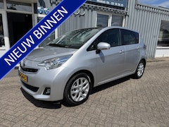 Toyota Verso S - 1.3 VVT-i Dynamic