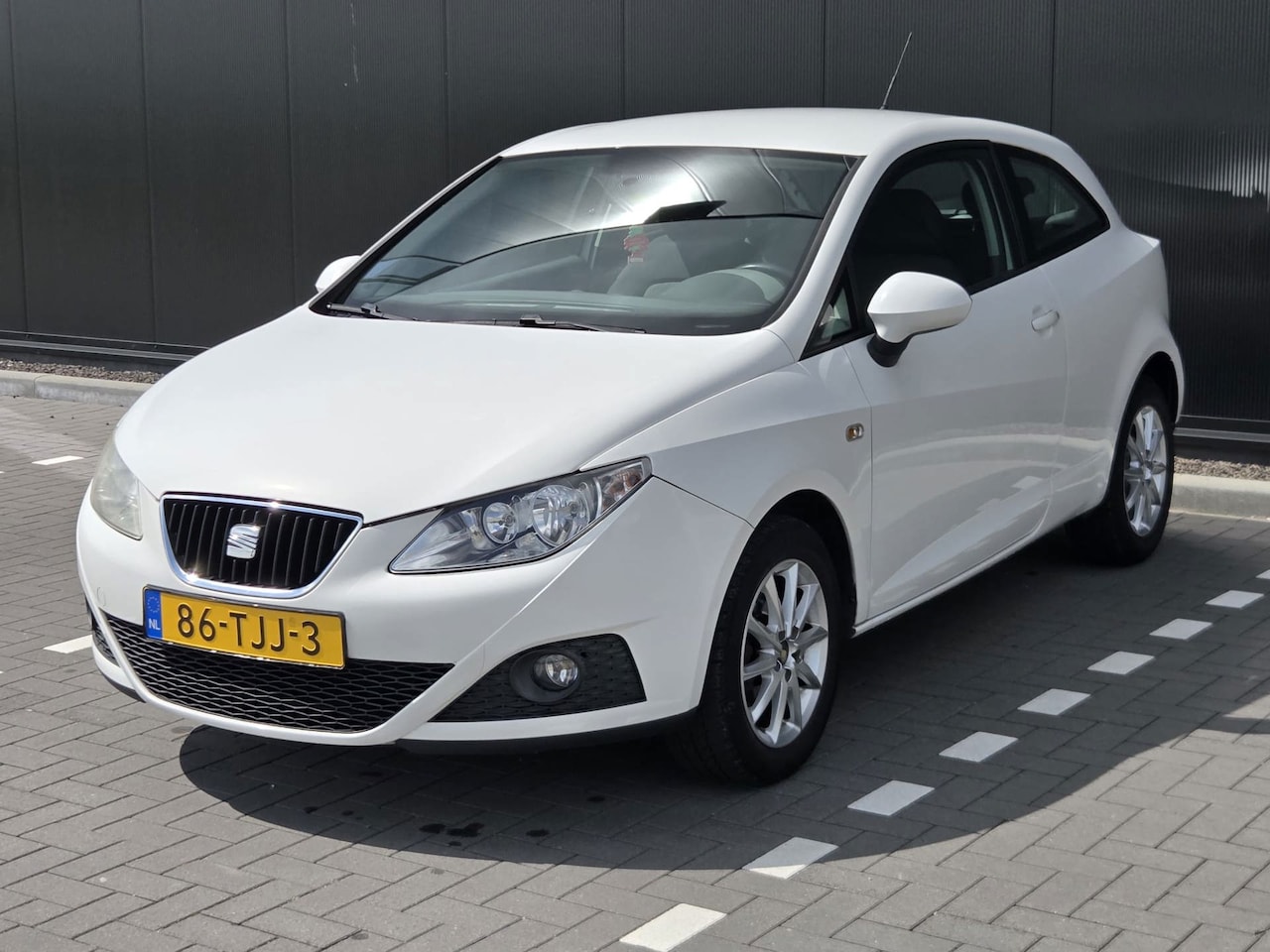 SEAT Ibiza SC - 1.4 Style Airco - AutoWereld.nl