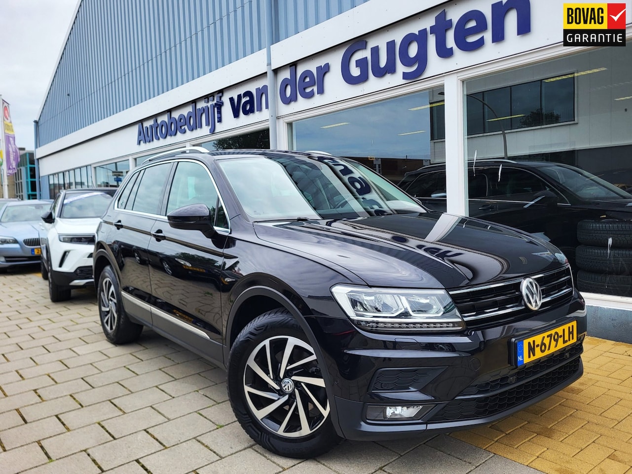 Volkswagen Tiguan - 1.5 TSI ACT Comfortline / Camera / Automaat / - AutoWereld.nl