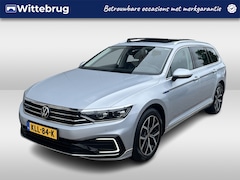 Volkswagen Passat Variant - 1.4 TSI PHEV GTE / AUTOMAAT/ PANO/ LEER/ APP-CONNECT/ ACC/ PARK.SENSOREN + CAMERA/ STOELVE