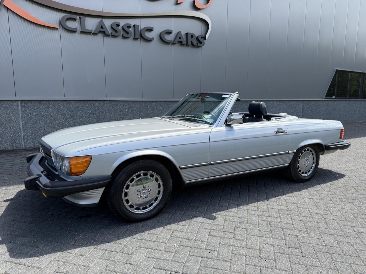 Mercedes-Benz SL-klasse Cabrio - W107 560SL - AutoWereld.nl