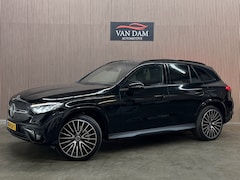 Mercedes-Benz GLC-klasse - 300e 4MATIC AMG Line 2023 LUCHTVERING LED LEDER