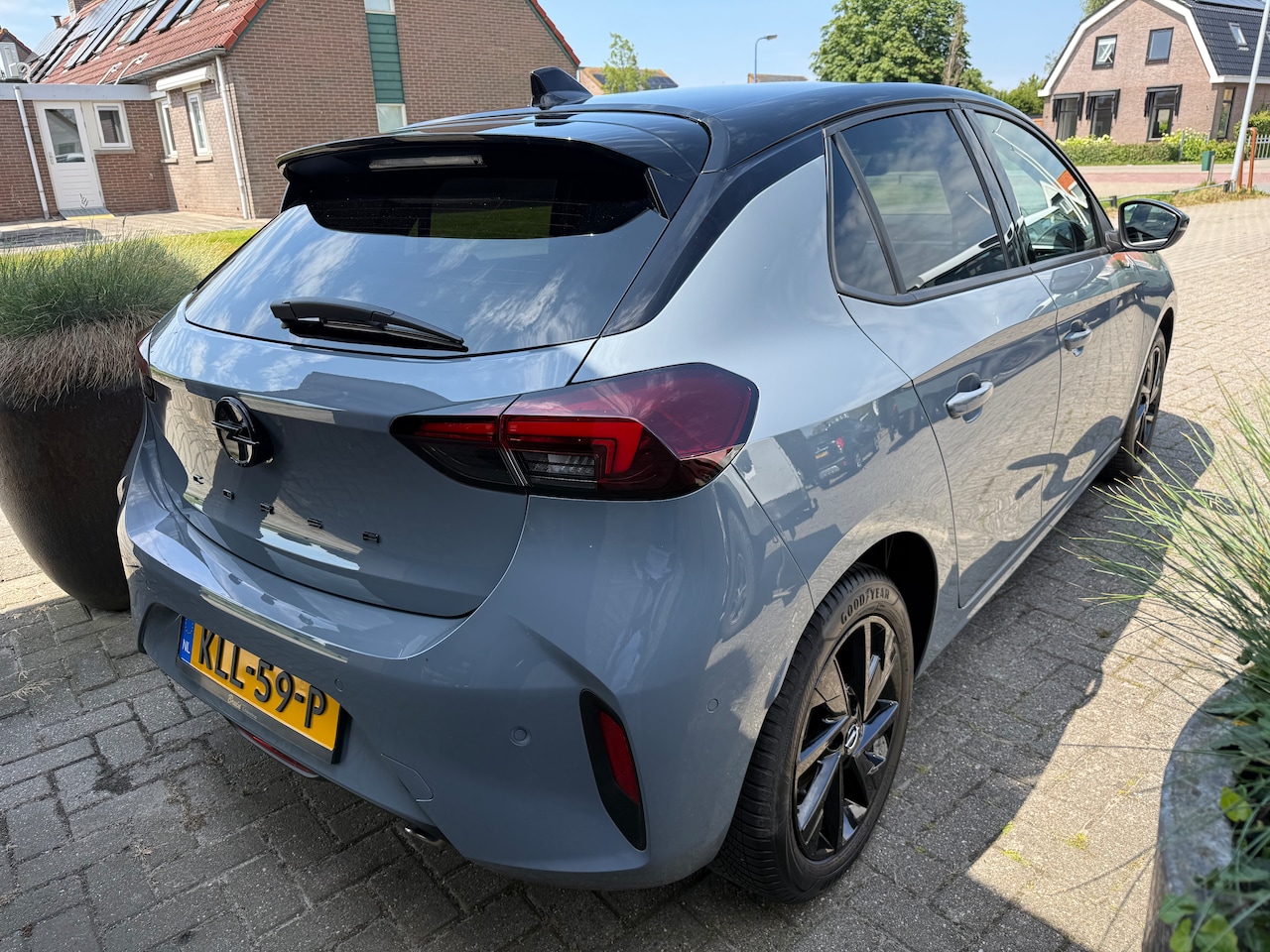 Opel Corsa - 1.2 T GS Eerste eigenaar