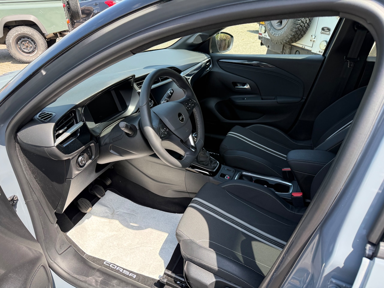 Opel Corsa - 1.2 T GS Eerste eigenaar