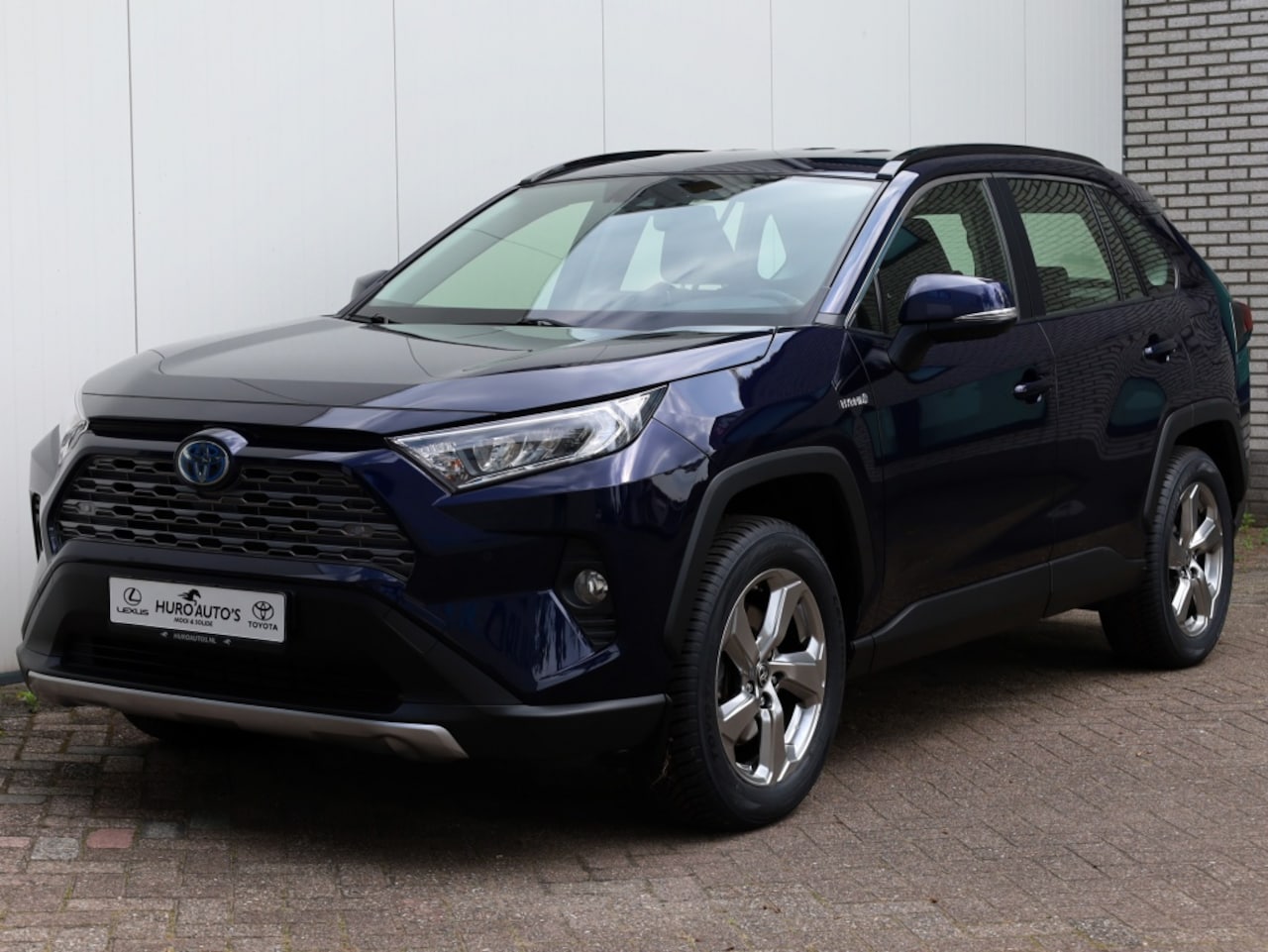 Toyota RAV4 - 2.5 Hybrid AWD Active | Adaptive Cruise | Pdc | Trekhaak - AutoWereld.nl