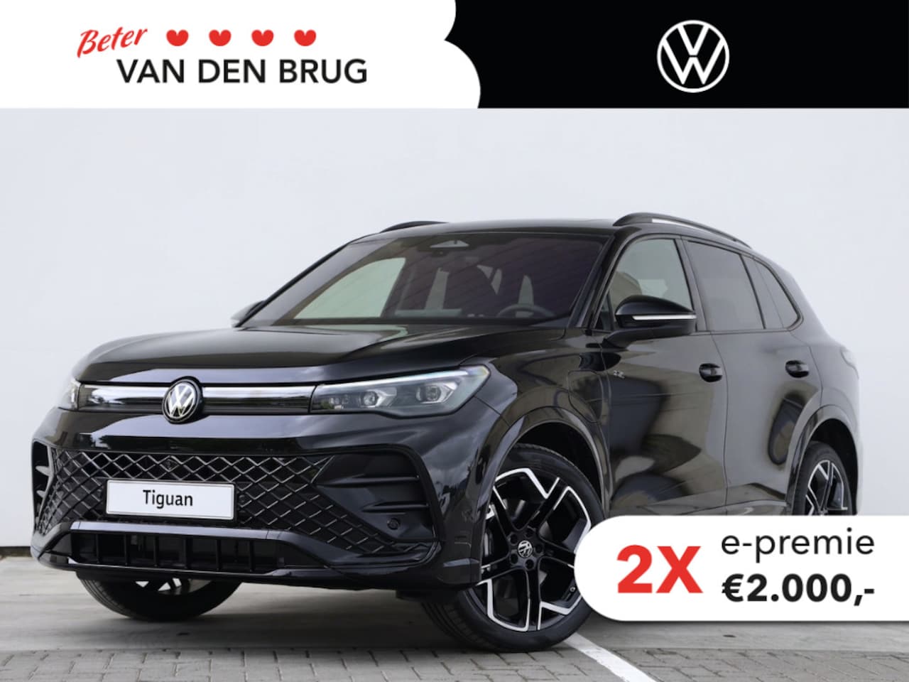 Volkswagen Tiguan - R-Line Edition 1.5 eHybrid 272 PK | Navigatie | Trekhaak | LED Matrix | Black style | Pano - AutoWereld.nl