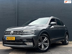 Volkswagen Tiguan - 1.4 TSI | R-Line | Navigatie | Trekhaak | Stoelverwarming | Camera | Virtual Cockpit
