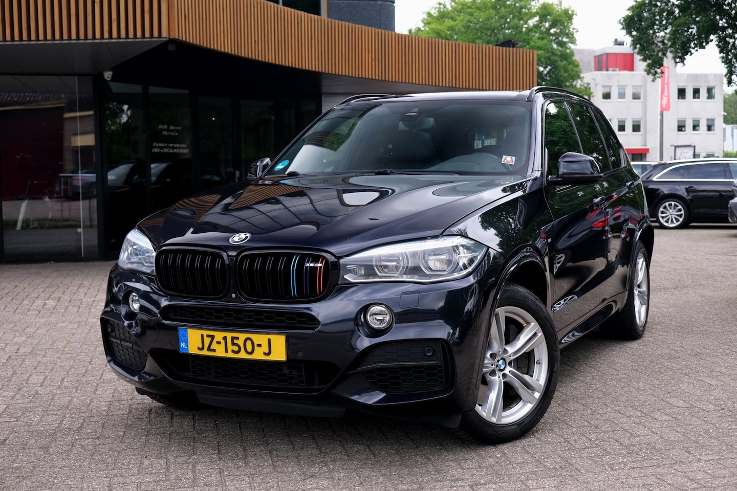 BMW X5 - M50d|EXCL.BPM|M-Pakket|Pano|HarmanKardon|Trekhaak|Camera - AutoWereld.nl