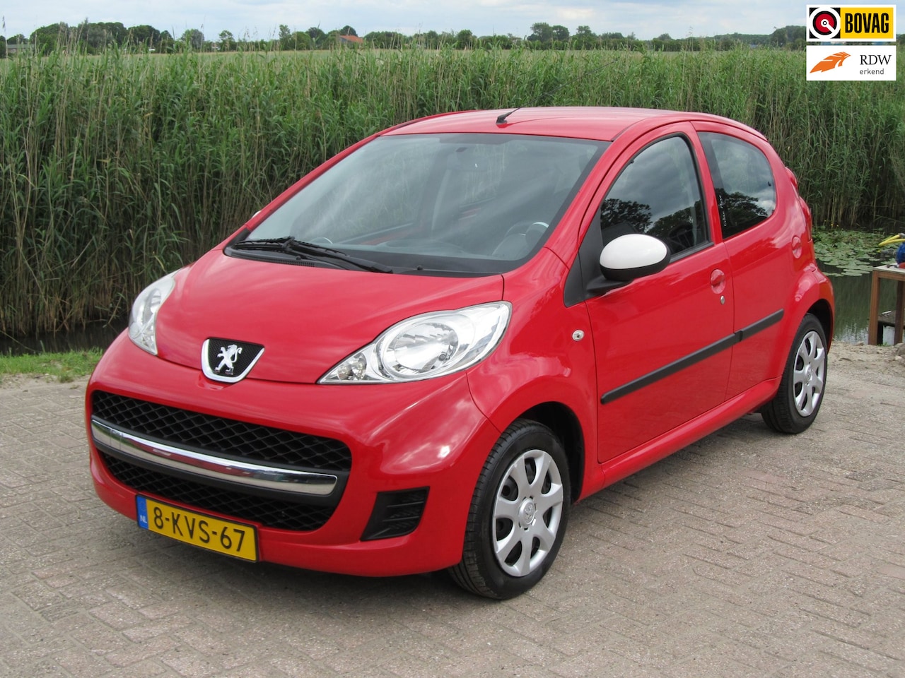 Peugeot 107 - 1.0-12V XS Urban Move 1.0-12V XS Urban Move - AutoWereld.nl