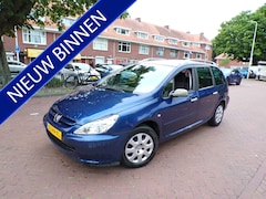 Peugeot 307 SW - 1.6 16V Premium ZIET ER KEURIG UIT.... AUTO HEEFT APK TOT 26-3-2027... RIJDT GOED