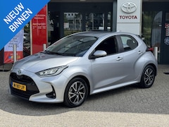 Toyota Yaris - 1.5 Hybrid Dynamic CAMERA LED KOPLAMPEN KEYLESS APPLE/ANDROID AD-CRUISE 16"LM-VELGEN NL-AU