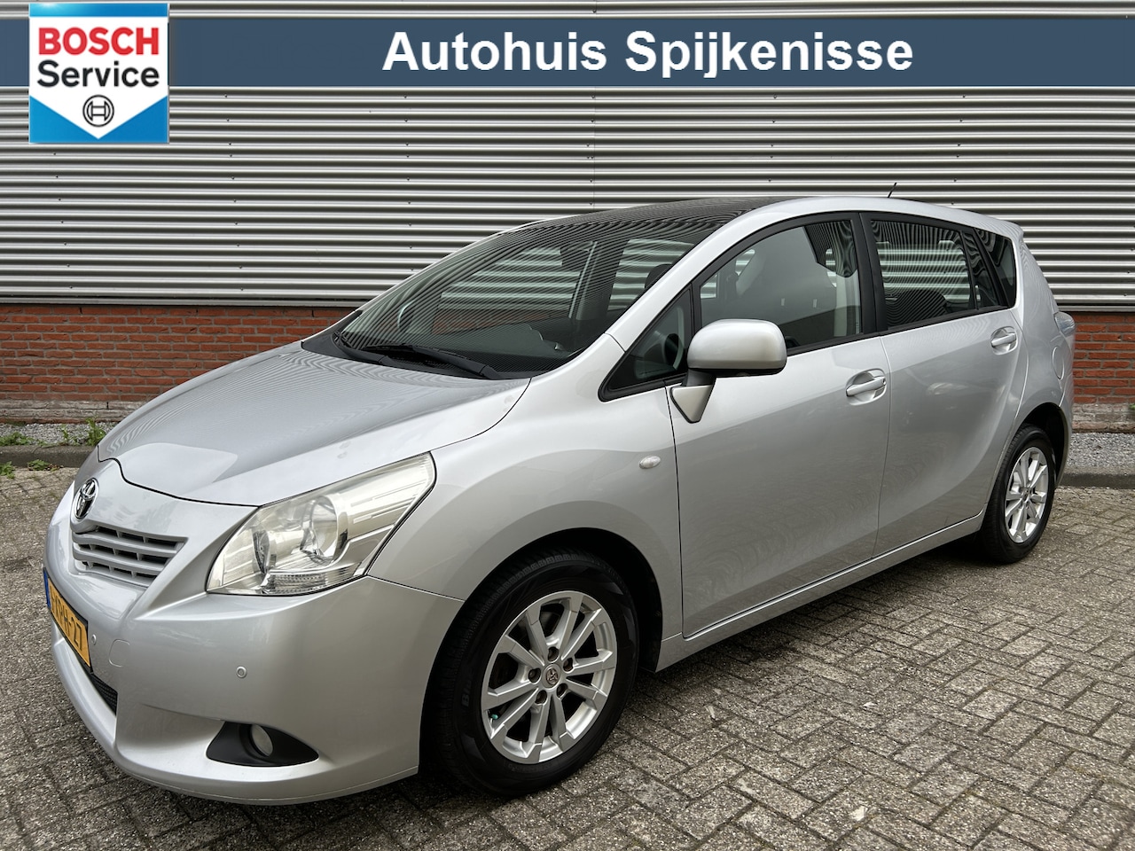 Toyota Verso - 1.8 VVT-i Business | 1e Eigenaar | Automaat | Panoramadak | Dealer onderhouden | Trekhaak - AutoWereld.nl