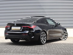 BMW 4-serie Coupé - 430i | High Executive | M Sportpakket | Panodak | Head-Up | Driving Assistant Prof. | Harm