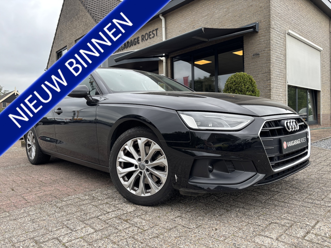 Audi A4 Avant - 35 TFSI Automaat Business Edition Full LED / Navigatie / All-Seasons - AutoWereld.nl