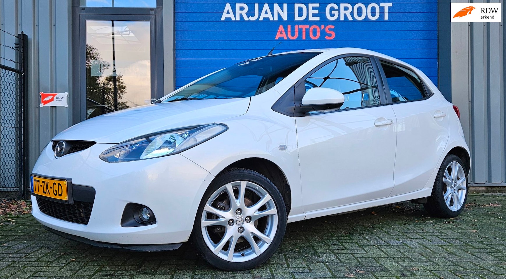 Mazda 2 - 1.3hp S-VT 5Drs Executive Clima Cruise NAP APK NIEUW - AutoWereld.nl