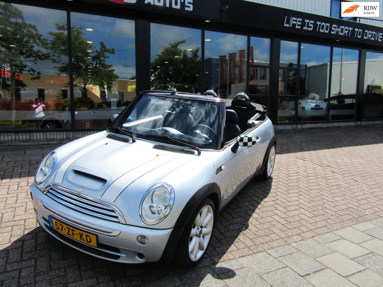 MINI Cabrio - 1.6 Cooper 2005 LEDER NW WERKEND DAK IZGST - AutoWereld.nl