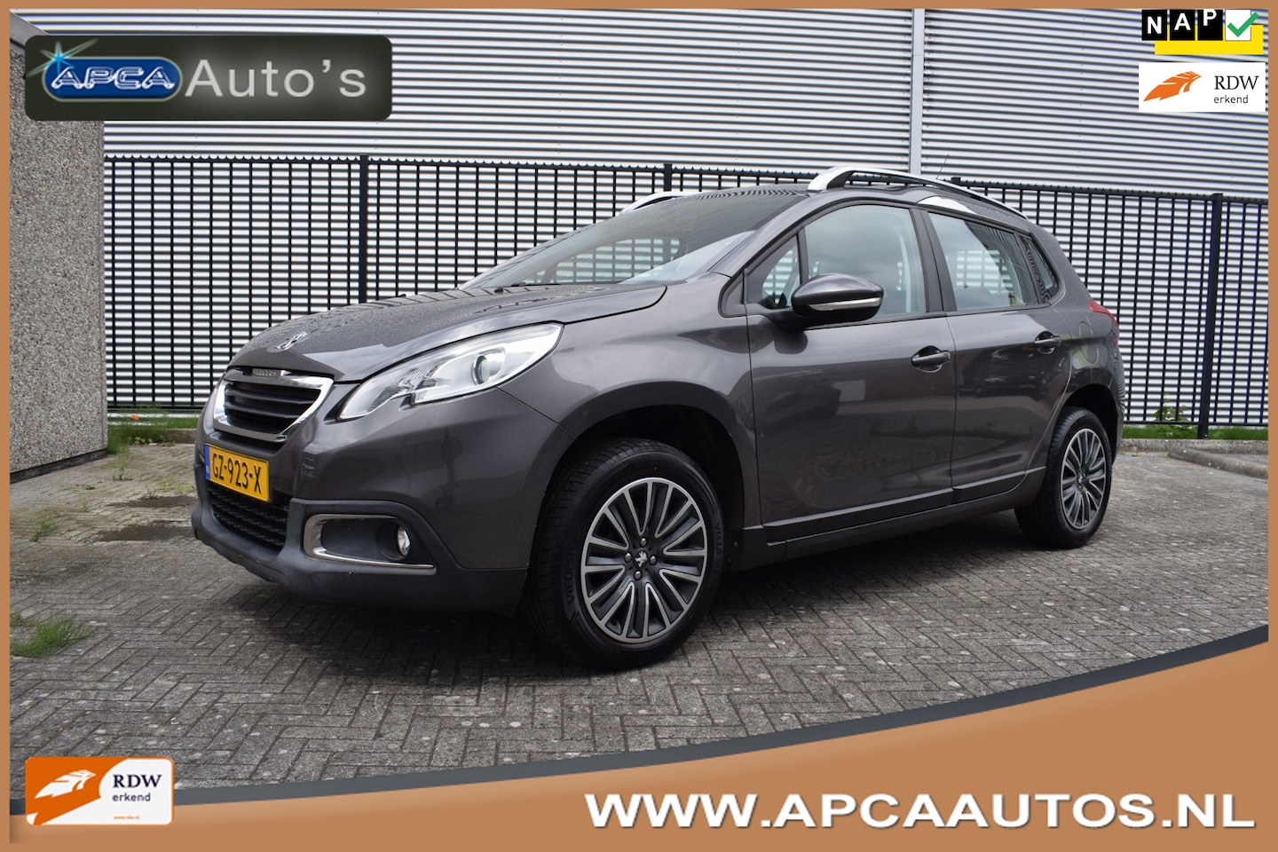 Peugeot 2008 - 1.2 Automaat PureTech Active 12 mnd GARANTIE DBriem is vv Dealer OH Carplay Airco CruiseC - AutoWereld.nl