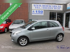 Toyota Yaris - 1.3 VVTi Sol