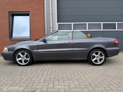 Volvo C70 Convertible - 2.4T 200pk Aut. Autumn Sun - orig. NL