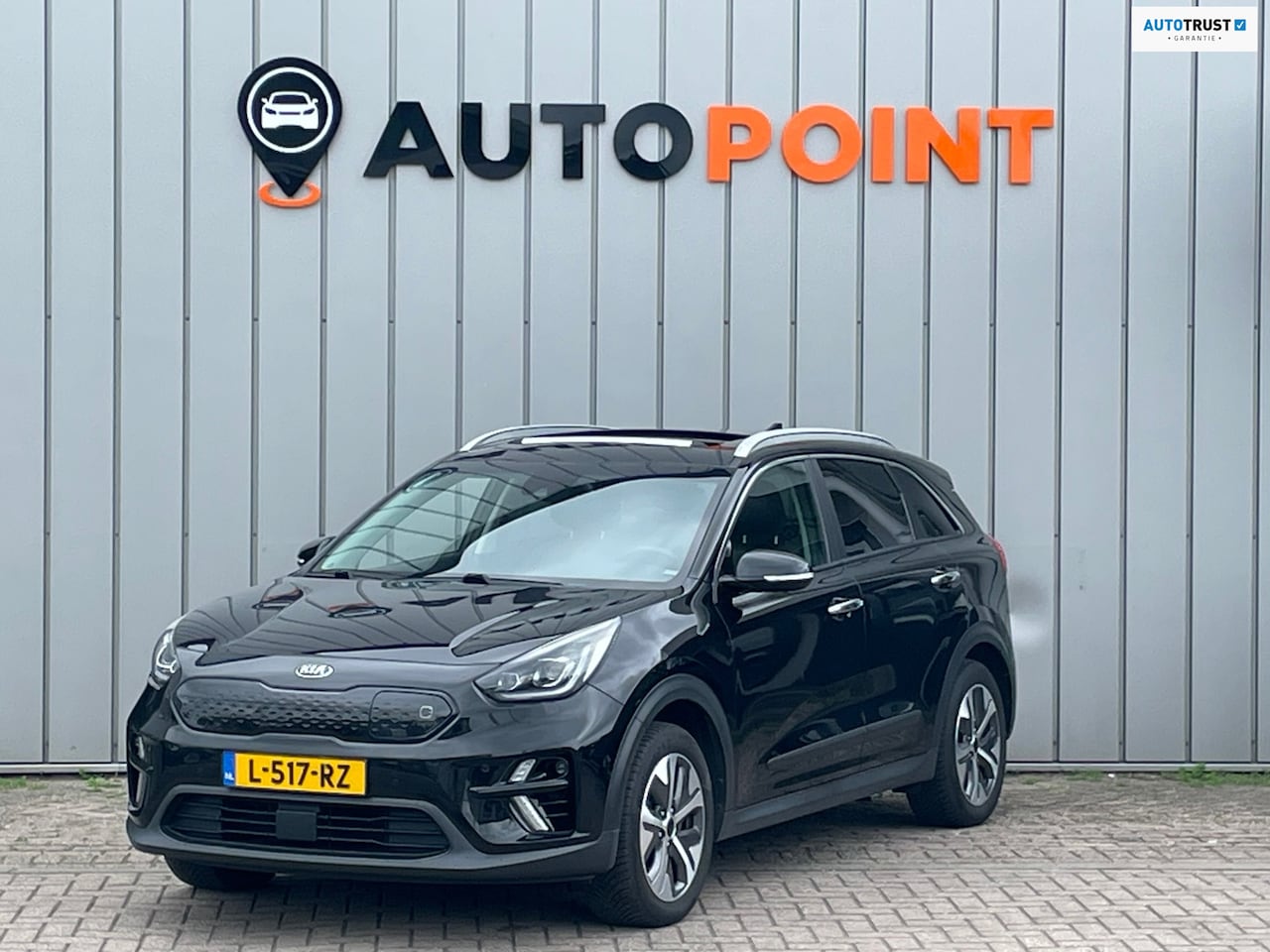 Kia e-Niro - Executiveline 64kWh 100%SOH FASE 3 ORG NL|PANO|MEMORY|CAMERA|STOEL+STUURVRM|JBL|LEER|VIRTU - AutoWereld.nl