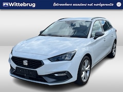 SEAT Leon Sportstourer - 1.4 TSI eHybrid FR-Line 204pk DSG Automaat Virtual Cockpit / Navigatie / Camera / Full-lin