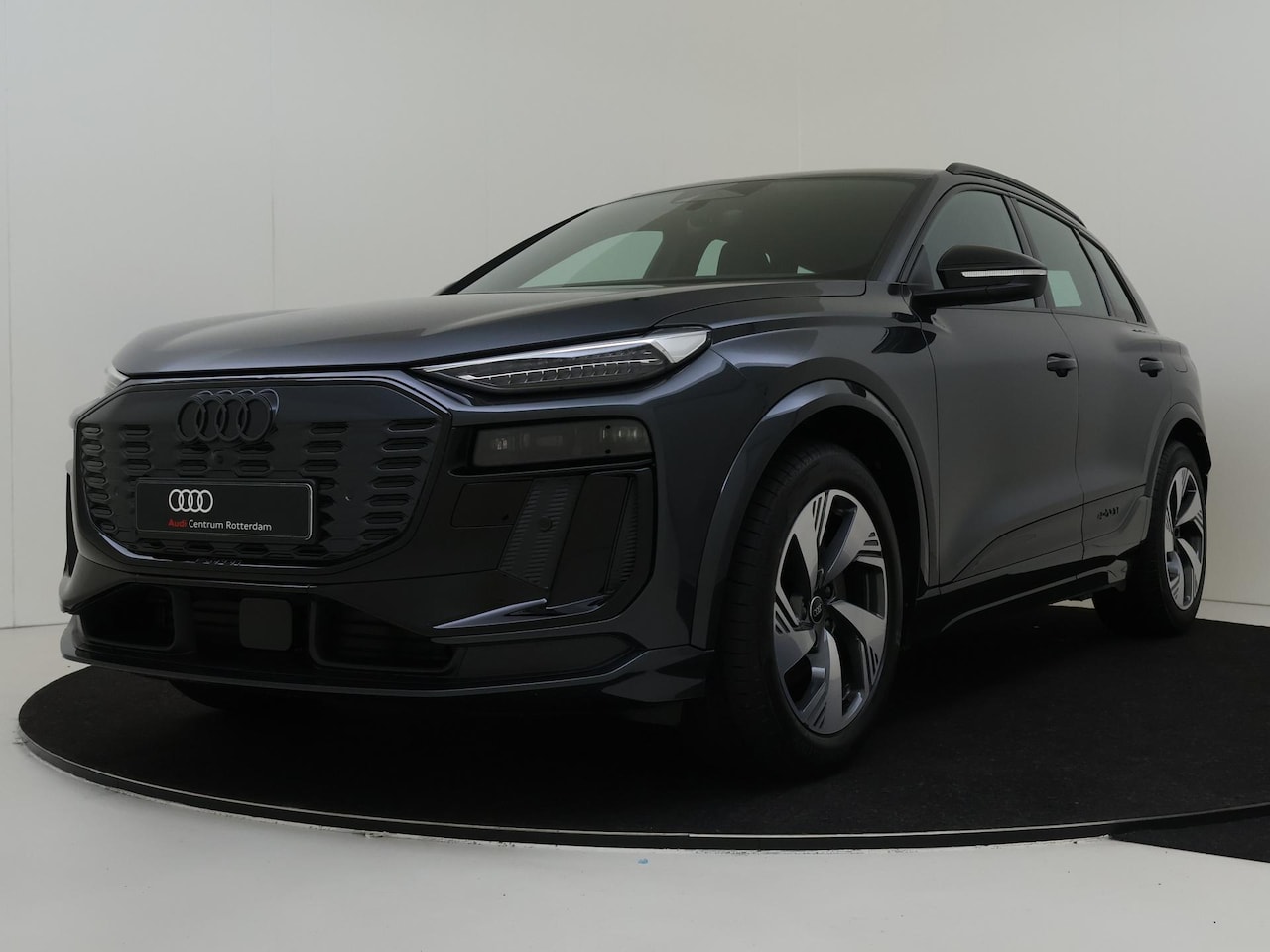 Audi Q6 e-tron - S edition performance 100 kWh | Tech Pro | 360 camera | Comfortsleutel | Elek. verstelbar - AutoWereld.nl