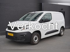 Peugeot Partner - 1.2 110PK BENZINE - Airco - Cruise - PDC - €12.499, - Excl