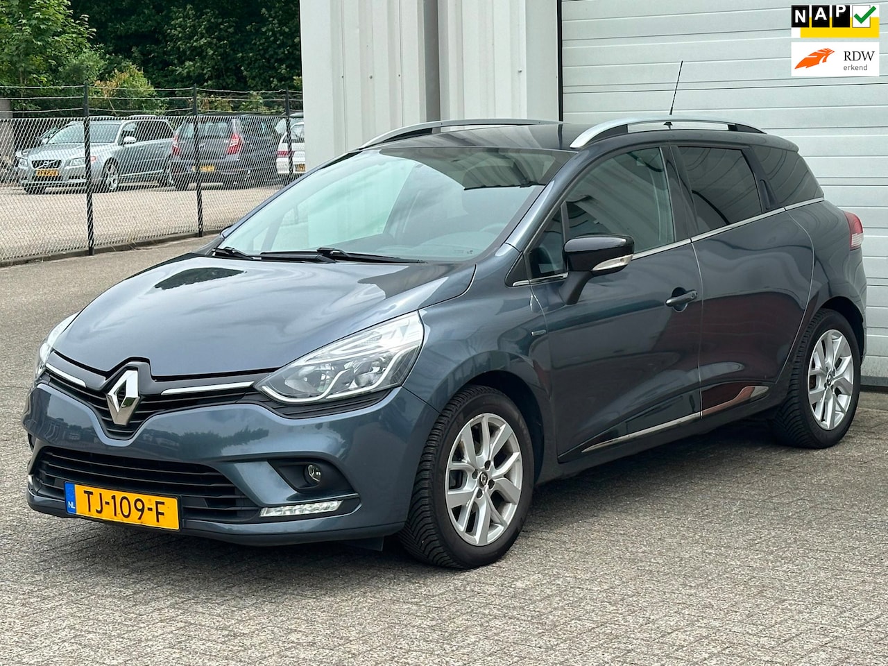 Renault Clio Estate - 0.9 TCe Limited| 2018 | Keyless | Distributieketting vv. bij 180dkm! - AutoWereld.nl