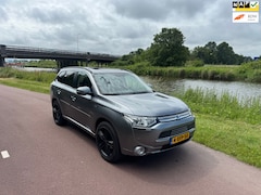 Mitsubishi Outlander - 2.0 PHEV Instyle|Pano|Leder|Luxe|