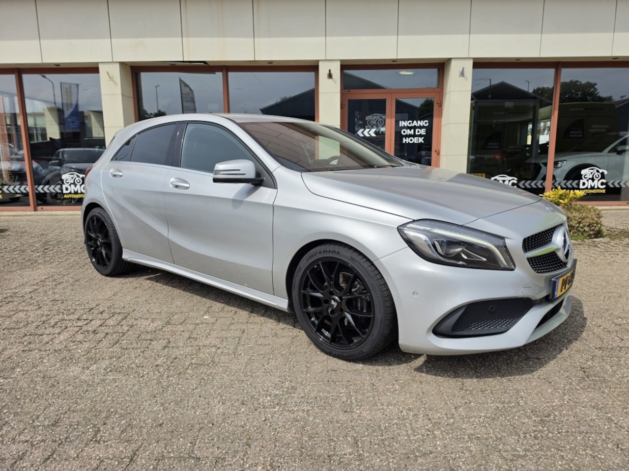 Mercedes-Benz A-klasse - 180 Bus. Sol. AMG - AutoWereld.nl