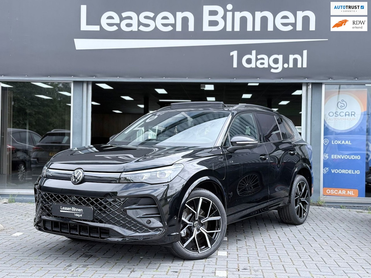 Volkswagen Tiguan - 1.5 eTSI R-Line Edition Pano|Head Up|Keyless - AutoWereld.nl