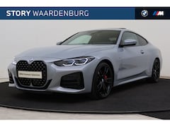 BMW 4-serie Coupé - M440i Automaat / Schuif-kanteldak / Comfort Access / Achteruitrijcamera / Laserlight / Hea