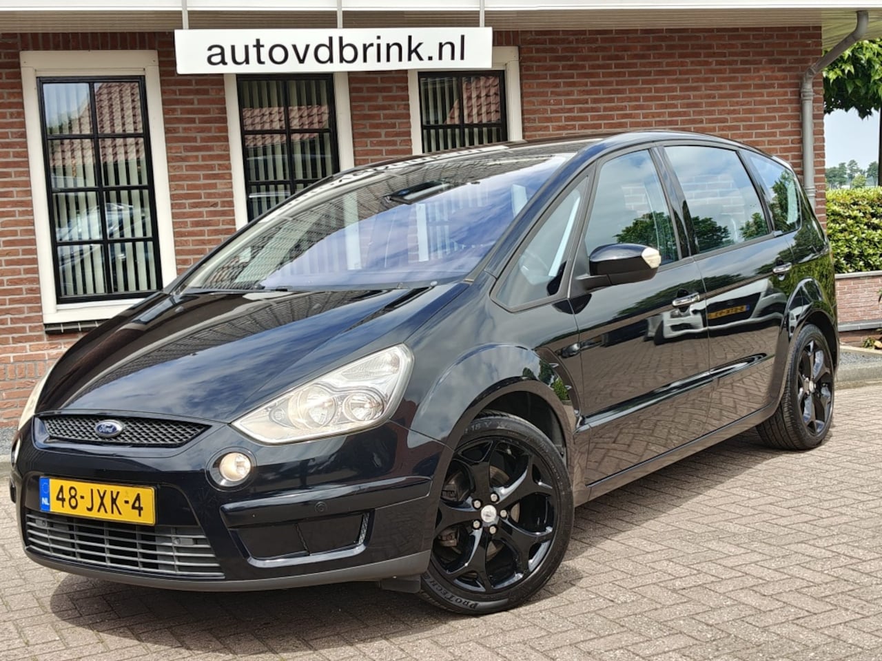Ford S-Max - 2.0 Titanium Fl. 7p. AIRCO / CRUISE CONTROL - AutoWereld.nl