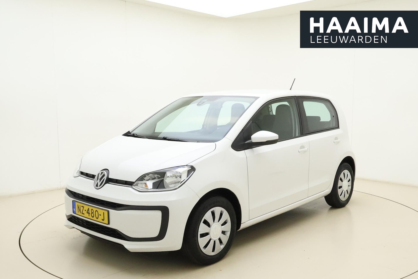 Volkswagen Up! - 1.0 BMT move up! | Airco | DAB Radio | 5 deuren | Zuinige motor | Electrische ramen | Lich - AutoWereld.nl